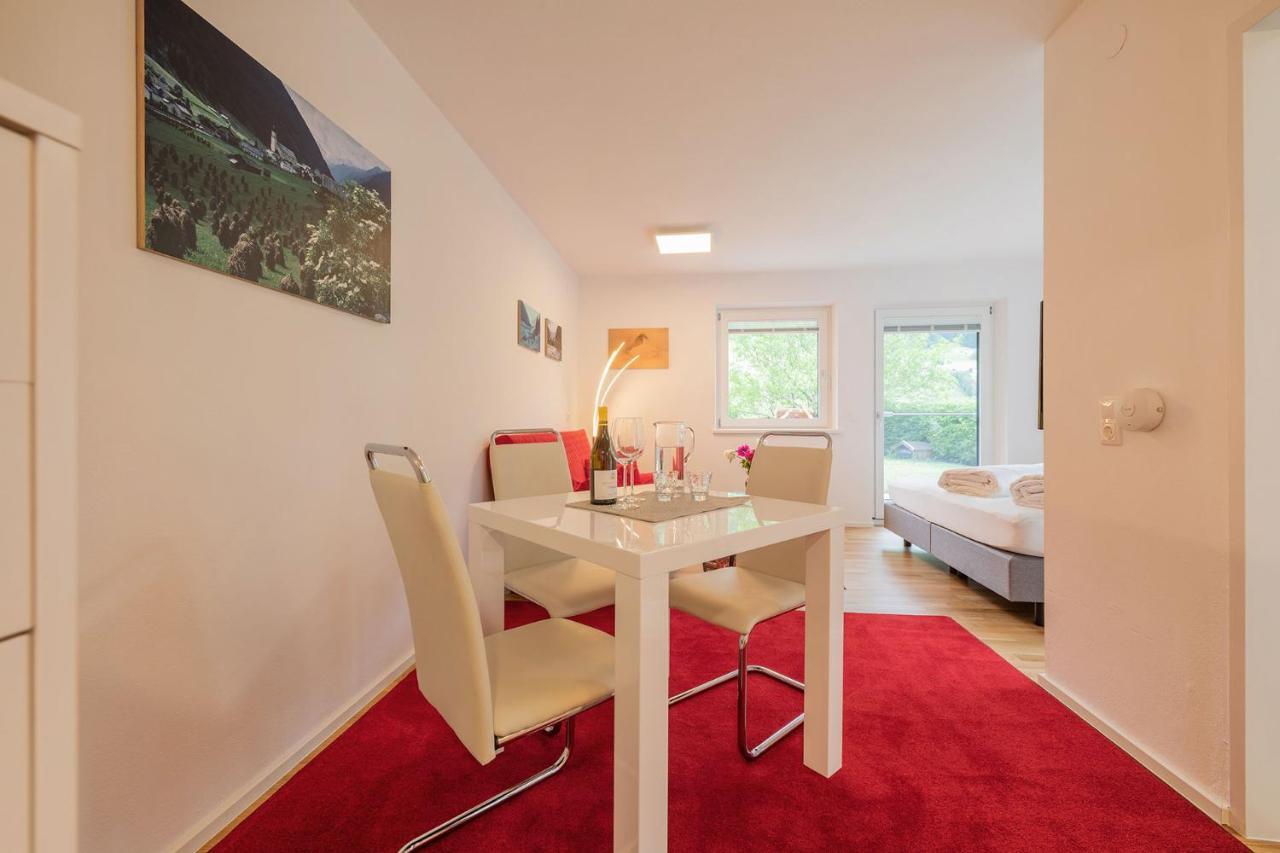 Apartment Mandelbaum